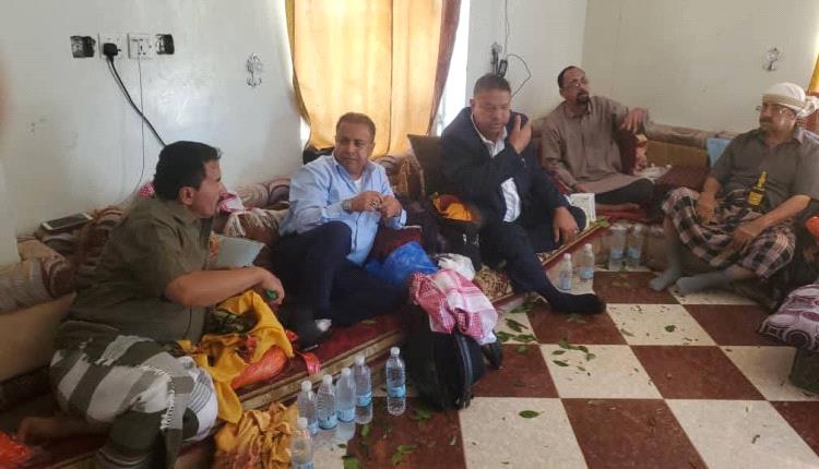 الشيخ محسن القشم يهنى ويبارك للشبل هايل هرهره بمناسبة الزفاف السعيد ويشارك أبناء الصرفة أفراحهم السعيدة.